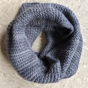 Shupaca Alpaca Chunky Infinity Scarf Blue Grey Knit Made in Peru Loop Cowl